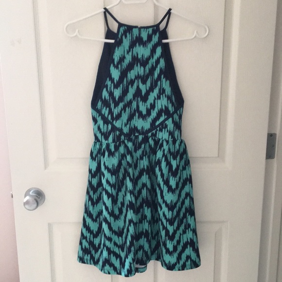 NWOT Design Lab Dress - Picture 2 of 2